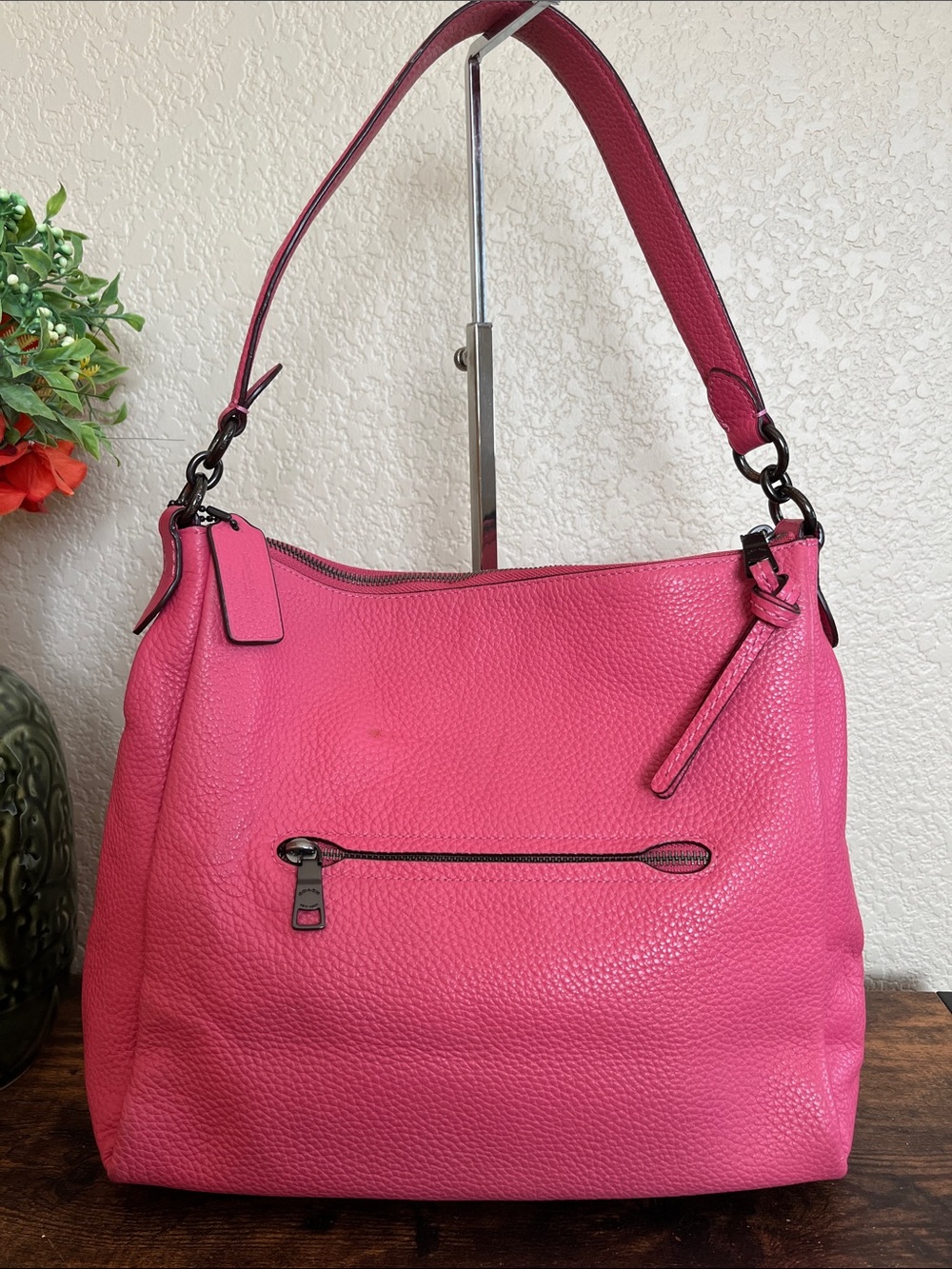 Coach 93811 Shay Shoulder Bag Confetti Pink